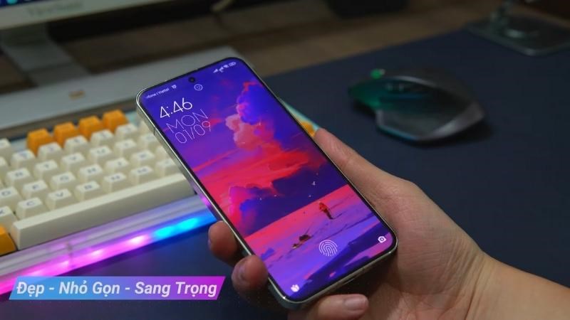 Xiaomi 13 5G si&ecirc;u phẩm của sắc đẹp v&agrave; c&ocirc;ng nghệ.