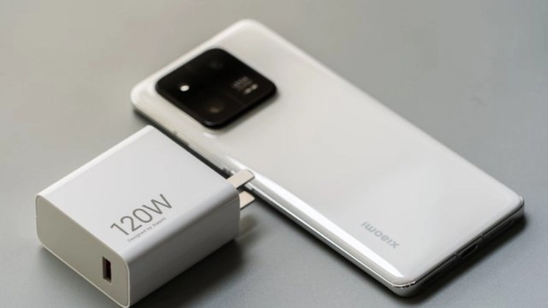 Dung lượng pin vượt trội