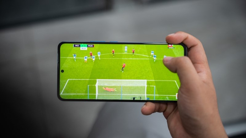 M&agrave;n h&igrave;nh hiển thị r&otilde; r&agrave;ng, sắc n&eacute;t