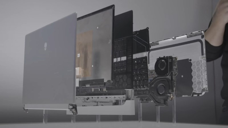 M&aacute;y hội tụ nhiều th&ocirc;ng số khủng nhưng được tinh gọn để giữ được vẻ nhẹ nh&agrave;ng của một chiếc laptop