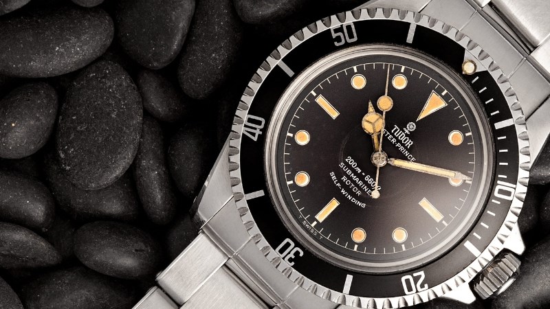 Mang hơi hướng Rolex nhưng trẻ trung, độc đ&aacute;o hơn