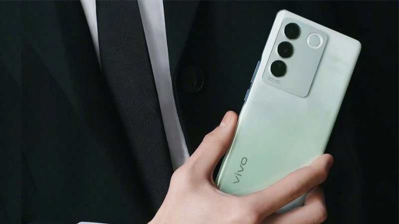 Chiếc điện thoại tầm trung đ&aacute;ng mong đợi