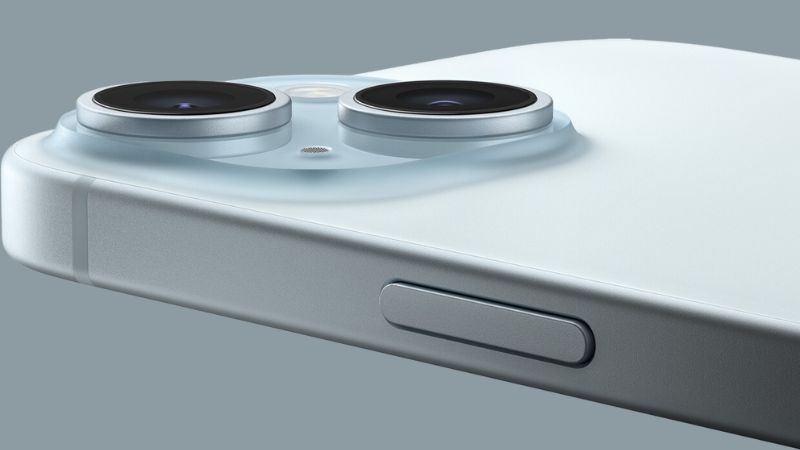 Mặt lưng được l&agrave;m nh&aacute;m của iPhone 15 tạo th&ecirc;m phần sang trọng cho sản phẩm