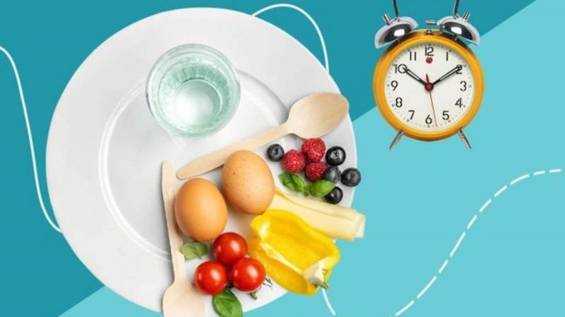 Phương ph&aacute;p nhịn ăn gi&aacute;n đoạn c&oacute; thể dẫn đến nhiều t&aacute;c dụng phụ tiềm ẩn, kh&ocirc;ng tốt cho sức khỏe