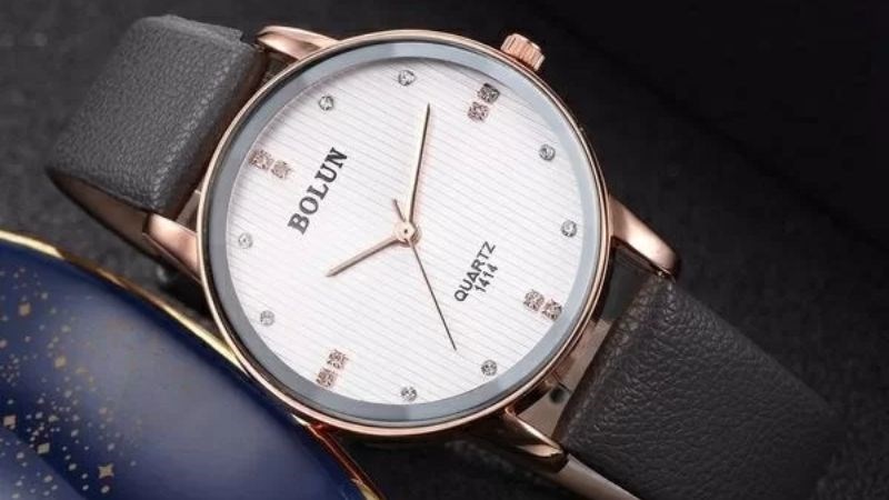 Gi&aacute; đồng hồ Bolun thuộc ph&acirc;n kh&uacute;c gi&aacute; rẻ