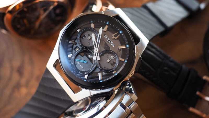 Mức gi&aacute; đồng hồ Bulova Accutron dao động nhiều ph&acirc;n kh&uacute;c