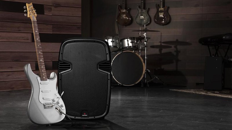 Pin c&oacute; thể sử dụng li&ecirc;n tục từ 6 - 8 tiếng