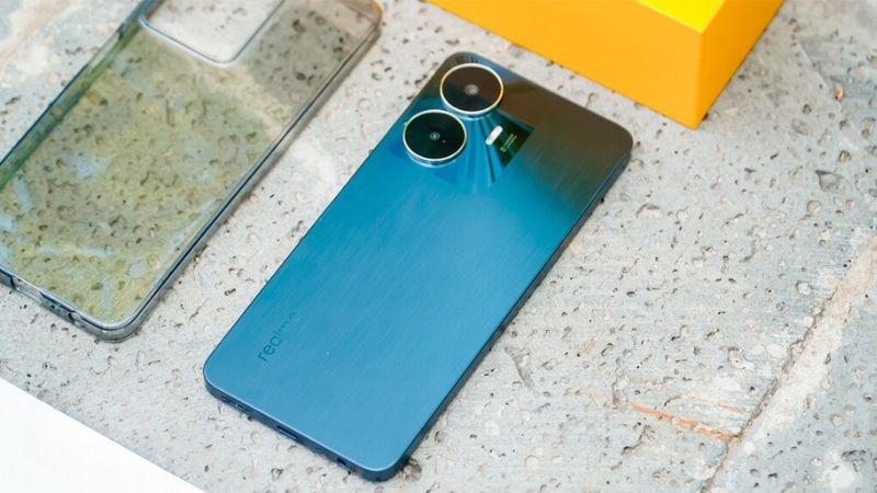 Mặt lưng của realme C55 được thiết kế độc đáo Mặt lưng của realme C55 được thiết kế độc đáo