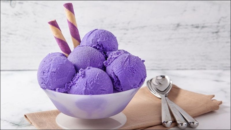 Kem có tính mát lạnh và mềm giúp giảm thiểu sưng tấy sau khi nhổ răng