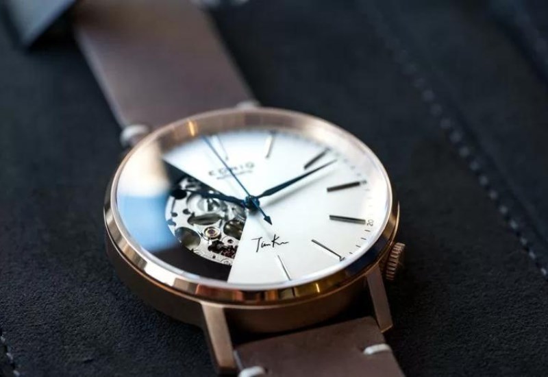 EONIQ l&agrave; thương hiệu đồng hồ nổi tiếng tại Hồng K&ocirc;ng