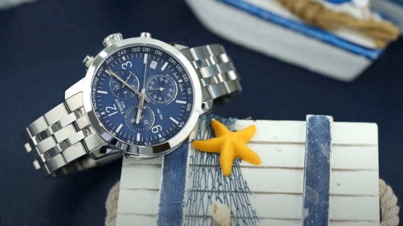 Tissot PRC 200 Chronograph được thiết kế với phong cách linh hoạt Tissot PRC 200 Chronograph được thiết kế với phong cách linh hoạt
