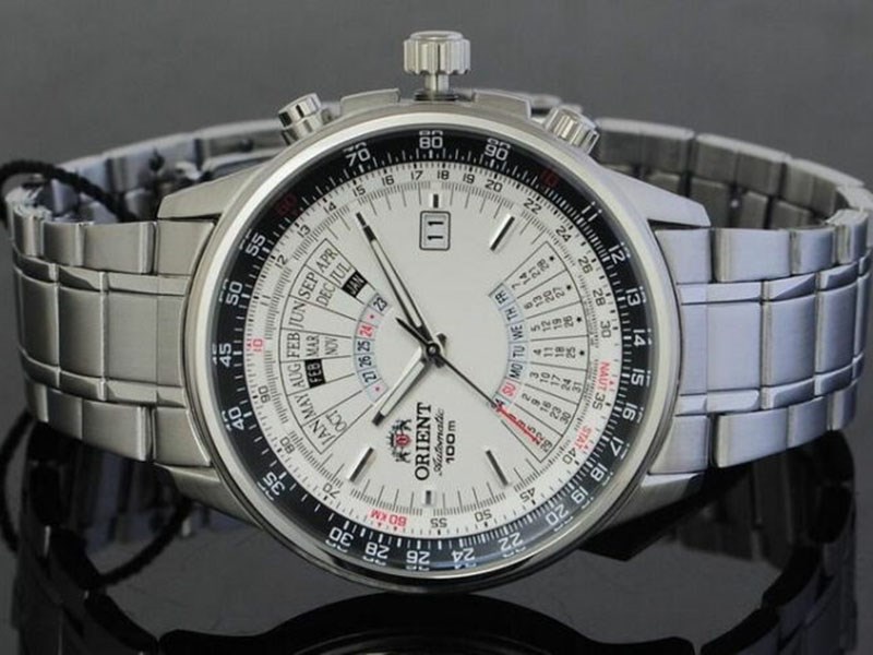 Đồng hồ Orient lịch vạn ni&ecirc;n c&oacute; nguồn gốc từ Nhật Bản