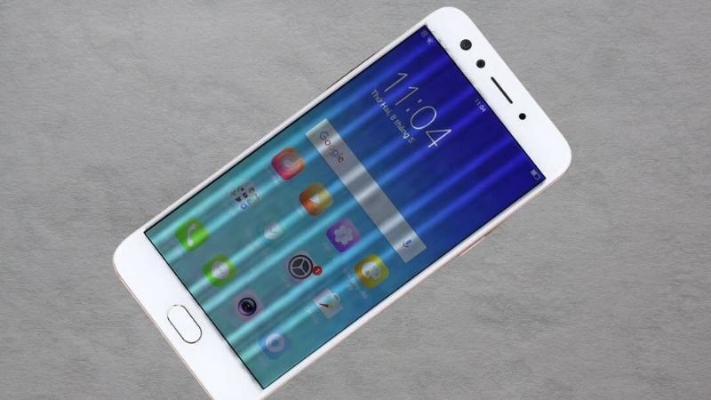 Lỗi phần cứng l&agrave; lỗi phổ biến nhất g&acirc;y sọc ngang m&agrave;n h&igrave;nh ở điện thoại OPPO