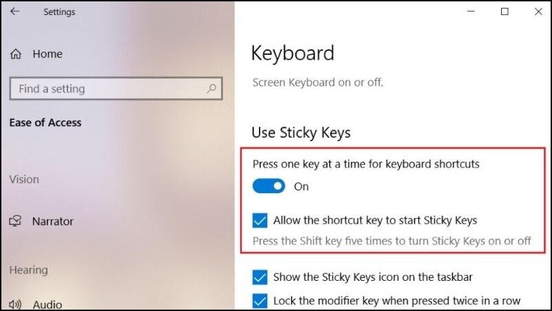 Bật c&ocirc;ng tắc dưới Use Sticky Keys v&agrave; tick chọn Allow the shortcut key to start Sticky keys