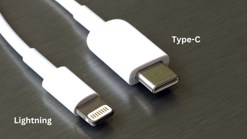 Sự thay đổi cổng sạc ở dòng iPhone 15 Plus Sự thay đổi cổng sạc ở dòng iPhone 15 Plus