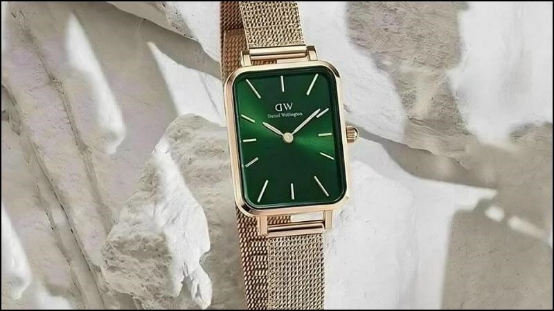 Daniel Wellington Quadro được thiết kế với hình dạng tương tự như Apple Watch