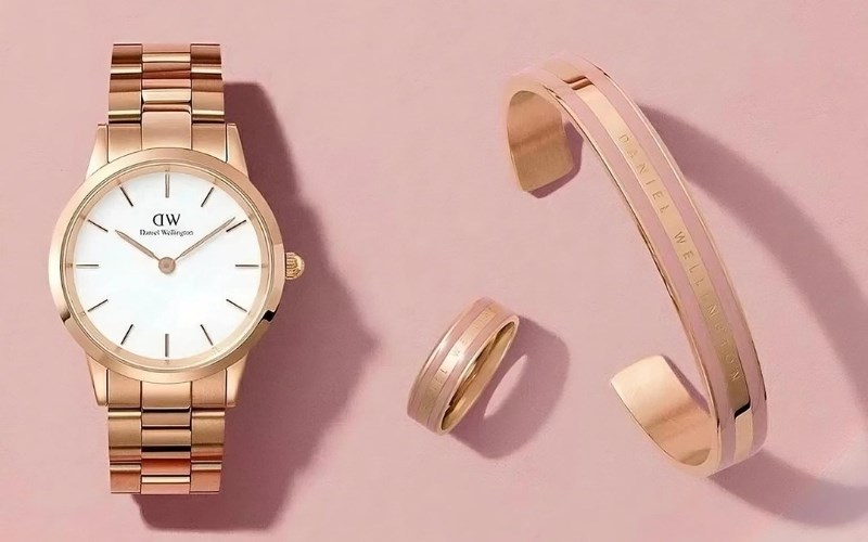 Daniel Wellington Iconic là dòng máy cơ đầu tiên của thương hiệu DW