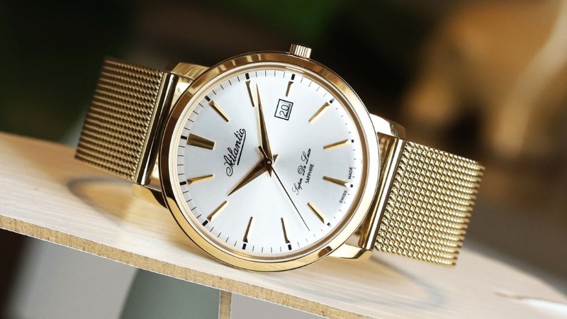 C&ocirc;ng nghệ mạ v&agrave;ng gi&uacute;p cho chiếc đồng hồ trở n&ecirc;n nổi bật v&agrave; ấn tượng hơn