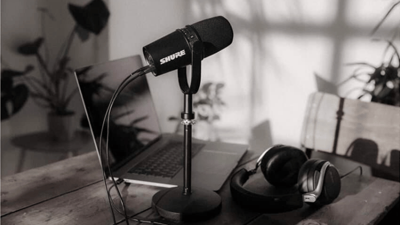 Hỗ trợ kết nối không dây và điều chỉnh thông qua app Hỗ trợ kết nối không dây và điều chỉnh thông qua app