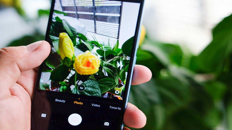 Cả 2 m&aacute;y đều c&oacute; cụm camera chung độ ph&acirc;n giải