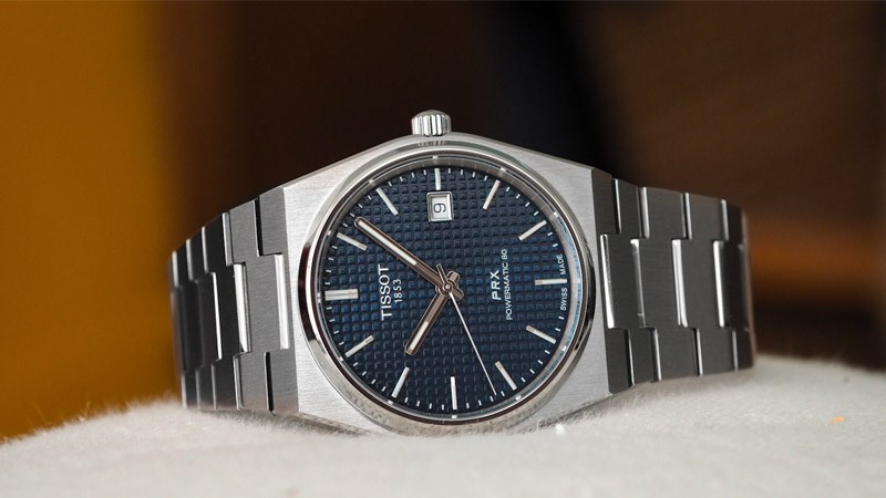 Tissot nổi tiếng l&agrave; thương hiệu với những mẫu đồng hồ c&oacute; chất lượng, tuổi thọ pin d&agrave;i
