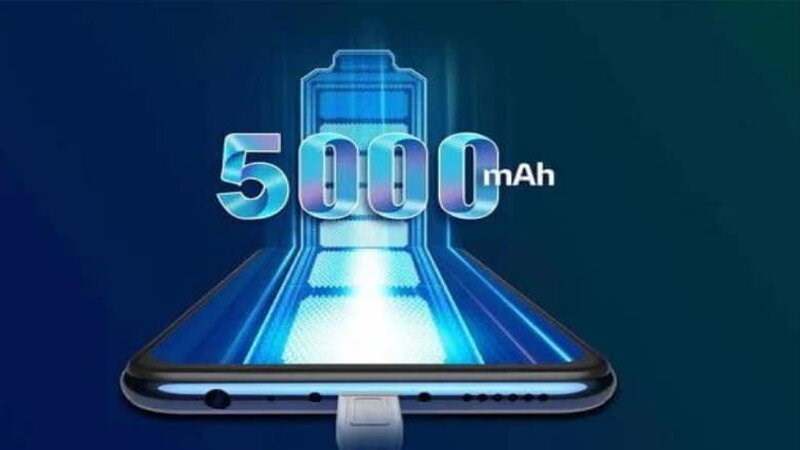 Cả 2 sản phẩm đều c&oacute; vi&ecirc;n pin lớn l&ecirc;n đến 5000 mAh
