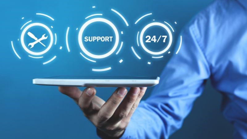 Tablet được t&iacute;ch hợp nhiều t&iacute;nh năng, tiện &iacute;ch