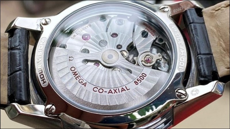 Được sản xuất bởi những vật liệu cao cấp, cam kết chống từ tính Được sản xuất bởi những vật liệu cao cấp, cam kết chống từ tính