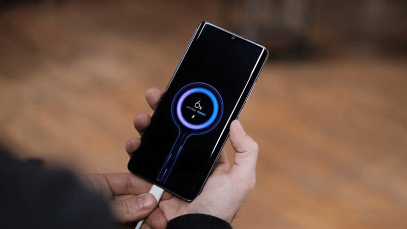 Thời gian sạc trên Redmi Note 12 Pro 4G tiết kiệm hơn Redmi Note 12S Thời gian sạc trên Redmi Note 12 Pro 4G tiết kiệm hơn Redmi Note 12S