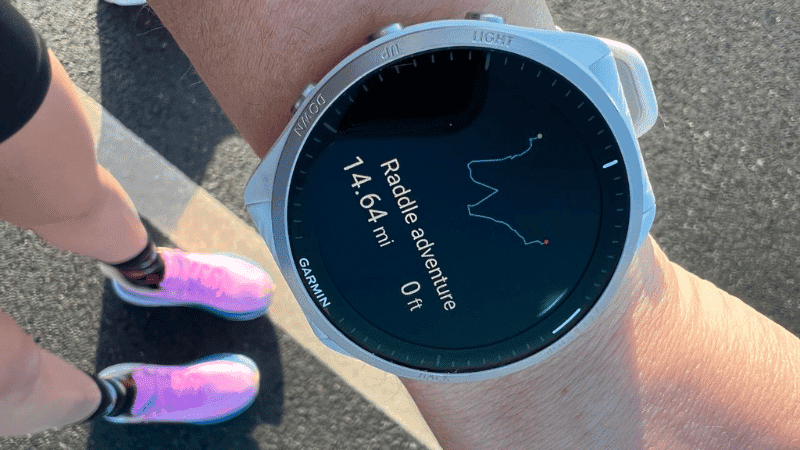 T&iacute;nh năng chăm s&oacute;c sức khoẻ người d&ugrave;ng tr&ecirc;n Forerunner 265 Music