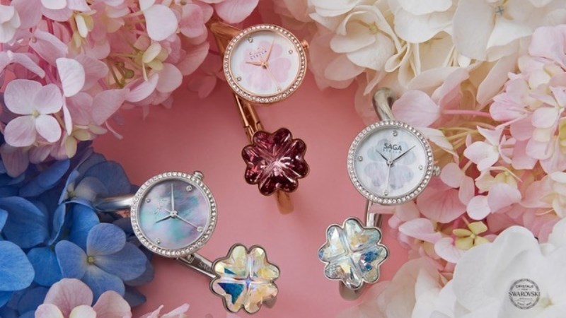 Đồng hồ đ&iacute;nh đ&aacute; Swarovski đều sở hữu kiểu d&aacute;ng, mẫu m&atilde; đa dạng 