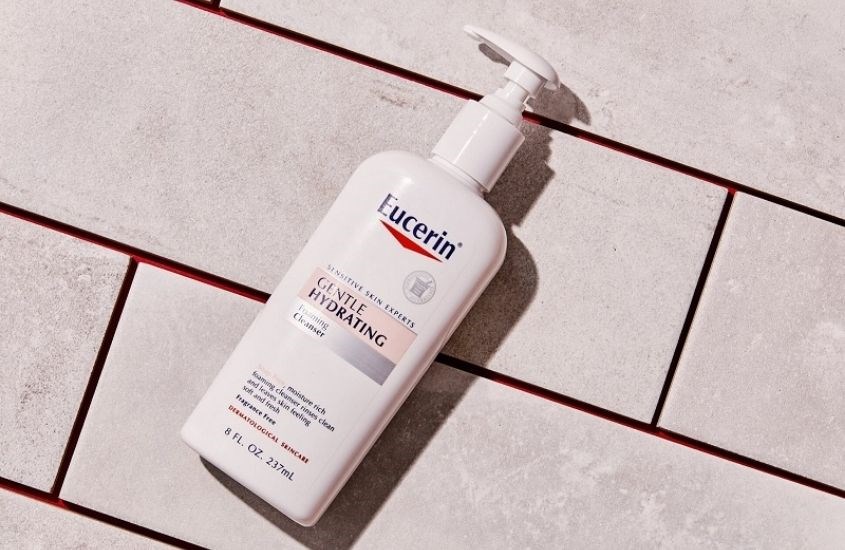 Sữa rửa mặt Eucerin Sensitive Skin Gentle Hydrating