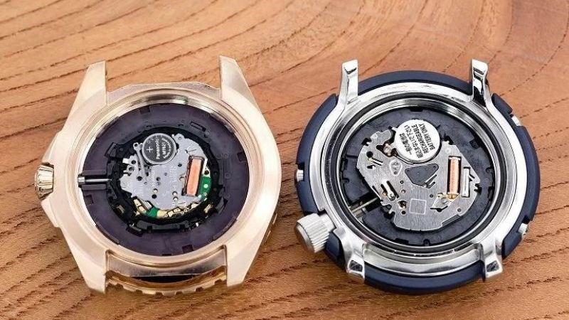 Pin đồng hồ Kinetic chỉ đ&oacute;ng vai tr&ograve; t&iacute;ch trữ năng lượng