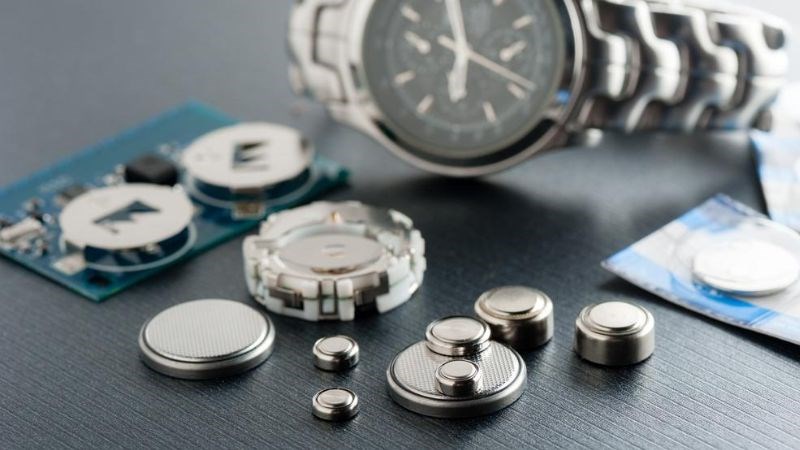 C&aacute;c loại pin đồng hồ đều c&oacute; tuổi thọ ngắn nhất l&agrave; 2 năm trở l&ecirc;n