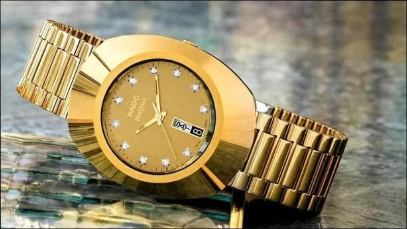 Rado Diastar Rado mạ v&agrave;ng l&agrave; chiếc đồng hồ c&oacute; khả năng chống xước đầu ti&ecirc;n tr&ecirc;n thế giới