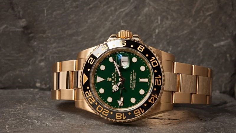 Đồng hồ Rolex lịch l&atilde;m, gi&aacute; trị cao