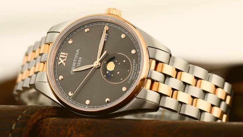 Đồng hồ v&agrave;ng 18k nữ c&oacute; c&oacute; những ưu điểm v&agrave; nhược điểm ri&ecirc;ng