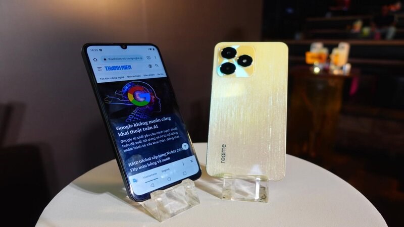 realme C53 gây ấn tượng bởi màn hình khá lớn cùng tần số quét 90Hz realme C53 gây ấn tượng bởi màn hình khá lớn cùng tần số quét 90Hz