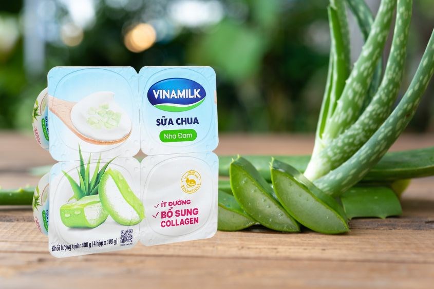 Sữa chua nha đam ít đường Vinamilk 