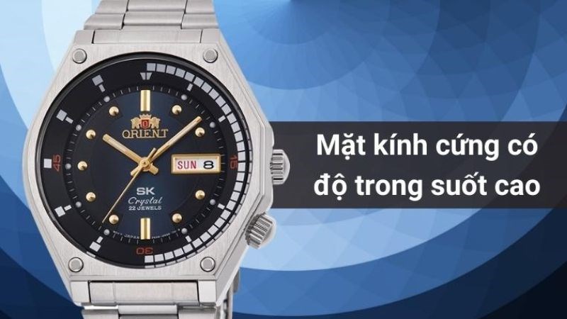 Sở hữu mặt đồng hồ xanh đen huyền bí kết hợp cùng sắc bạc thời thượng Sở hữu mặt đồng hồ xanh đen huyền bí kết hợp cùng sắc bạc thời thượng