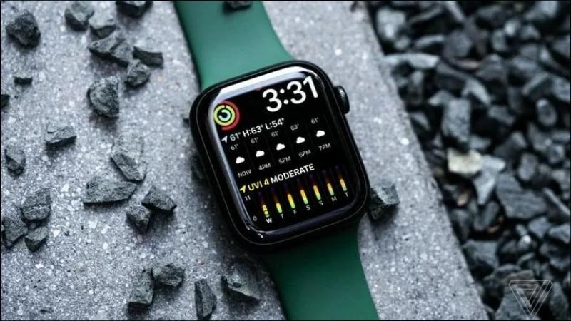 Kh&ocirc;ng đặt đồng hồ ở những nơi dễ g&acirc;y ra trầy xước 