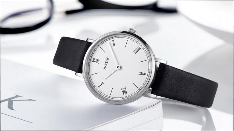 Đồng hồ Nakzen nổi tiếng với bộ máy Quartz có mức sai số thấp
