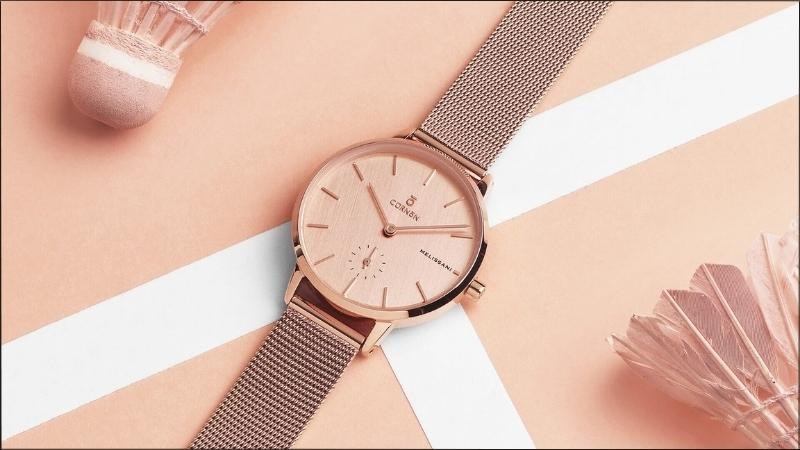 Đồng hồ đeo tay sẽ giúp các bạn học sinh quản lý thời gian ôn thi tốt hơn