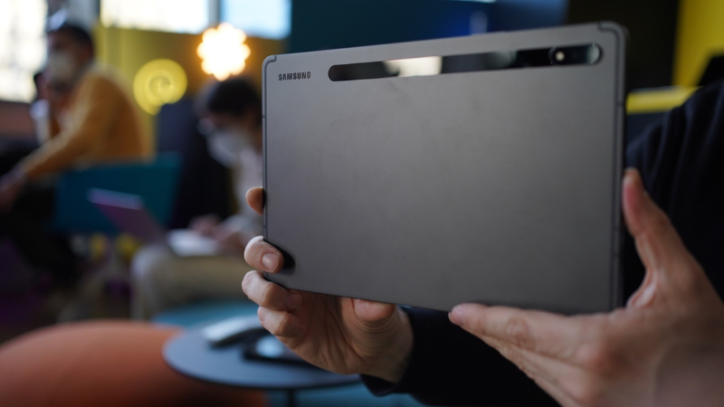 z Galaxy Tab S9 Plus phù hợp cho nhiều đối tượng khách hàng khác nhau.