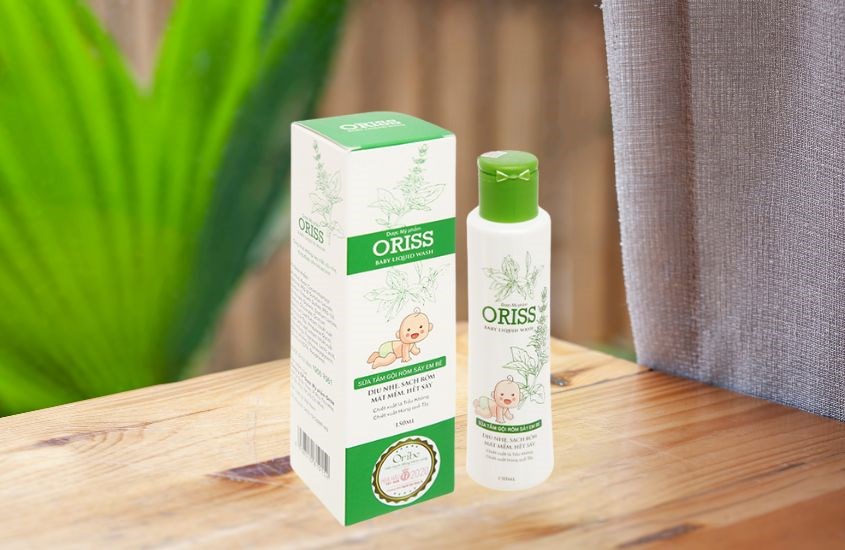Sữa tắm & gội rôm sảy 2in1 cho bé Oriss chiết xuất lá trầu và húng quế 150 ml (0 - 6 tuổi)