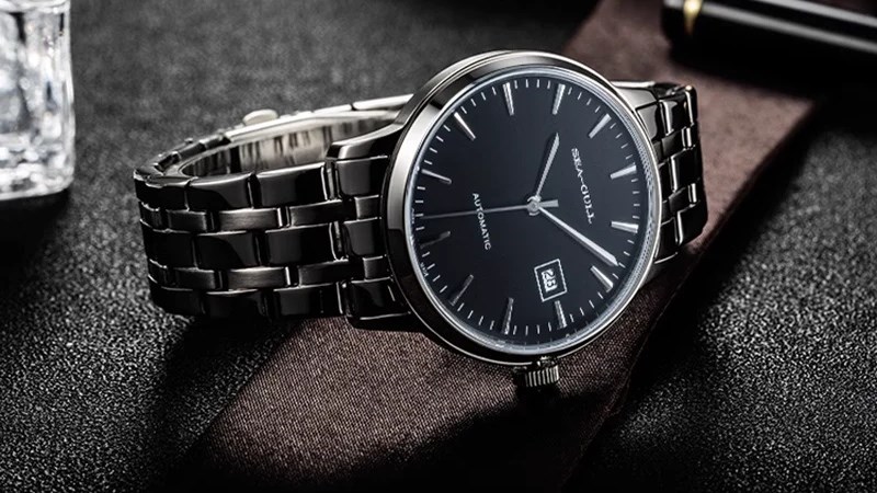 Seagull Classic Simple được thiết kế theo phong c&aacute;ch cổ điển đơn giản kh&ocirc;ng k&eacute;m phần sang trọng