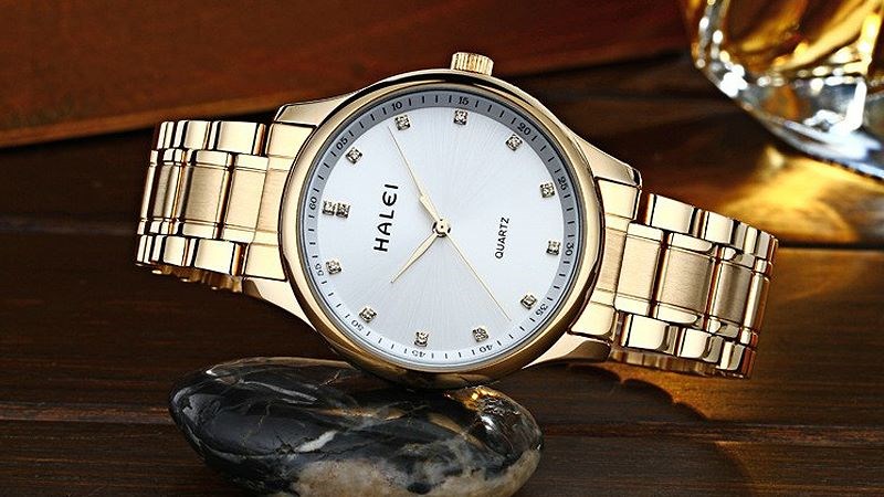 Đồng hồ Halei sử dụng bộ m&aacute;y Quartz của Nhật Bản cho thời gian ch&iacute;nh x&aacute;c cao