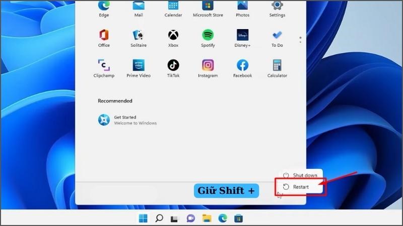 Chọn Power > Nhấn giữ phím Shift + Click chọn Restart 