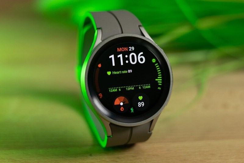 Sản phẩm c&oacute; k&iacute;ch thước m&agrave;n h&igrave;nh lớn hơn phi&ecirc;n bản tiền nhiệm