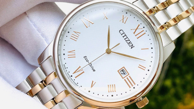 Eco-Drive sử dụng năng lượng &aacute;nh s&aacute;ng để hoạt động